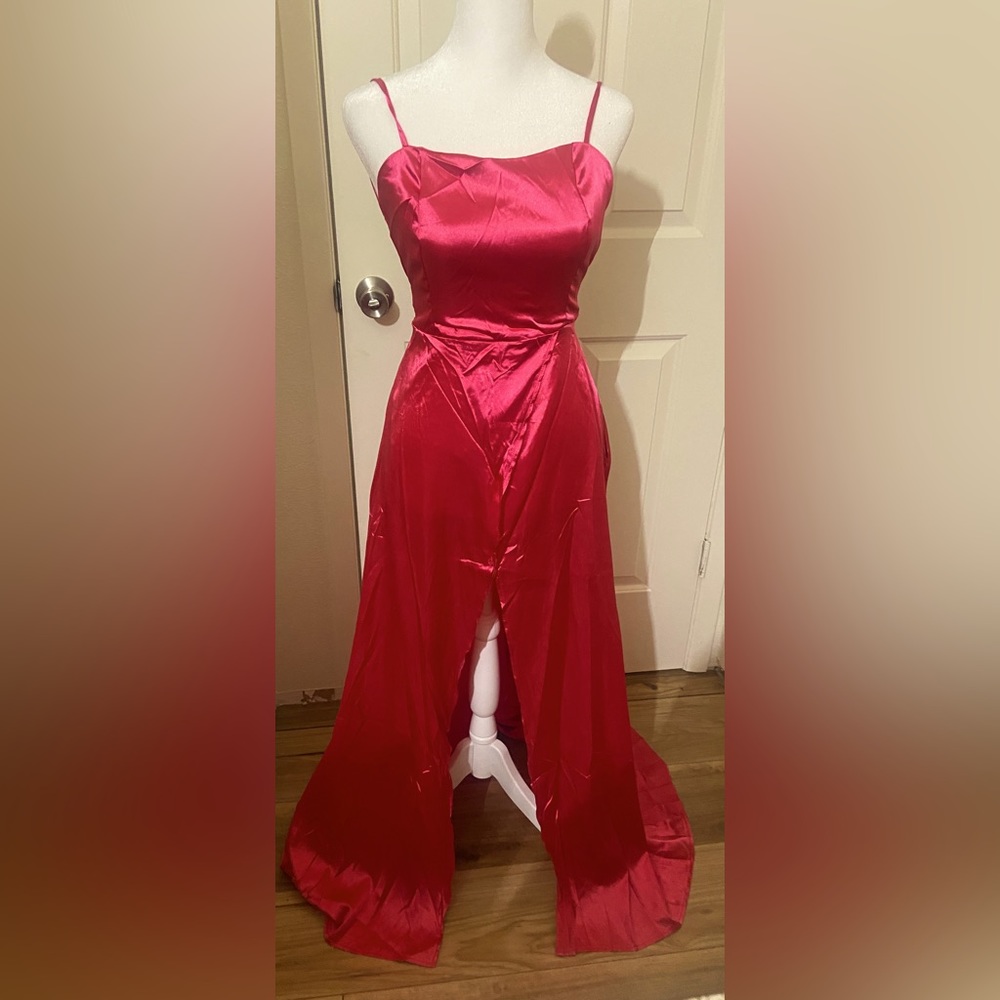 NWOT Beautiful prom,summer,wedding dress